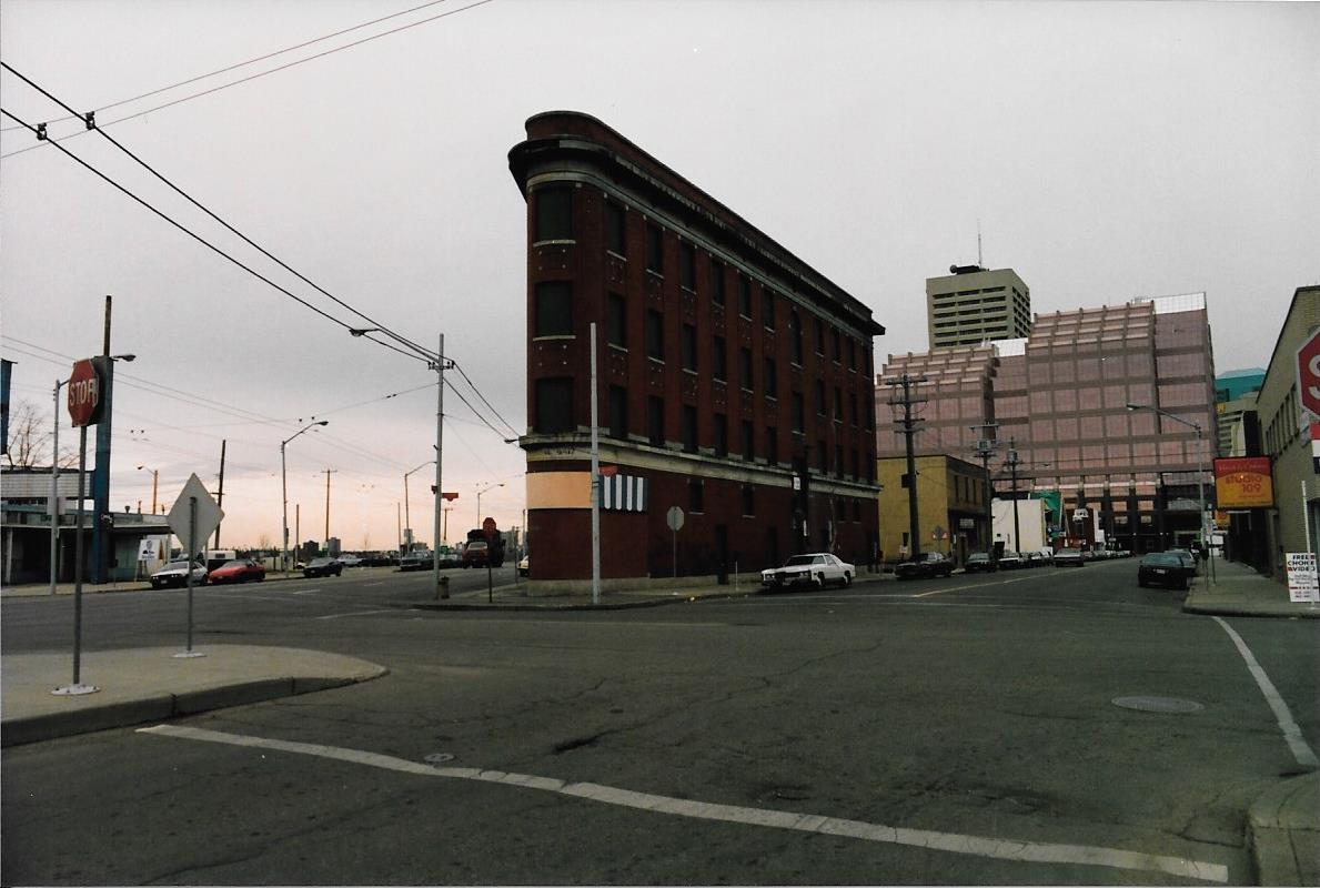Flat Iron Bldg v1_old.jpg