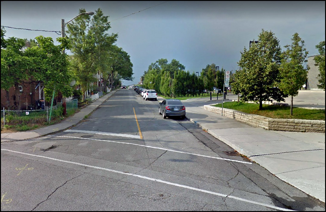 Ford St. N. of Davenport.jpg