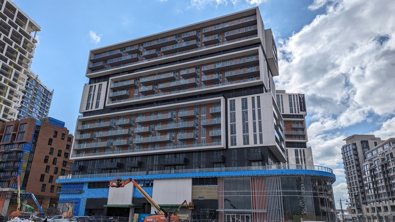 Gallery Square, pic 1 (Birchmount and Simcoe Promenade, Markham) - Feb 13, 2024.jpg