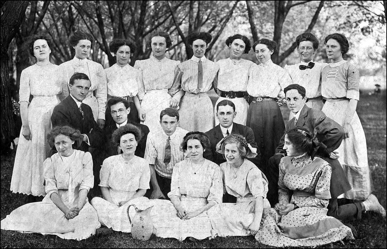 Group of young adults, possibly connected with Kew Beach Presbyterian Church 1911  TPL.jpg