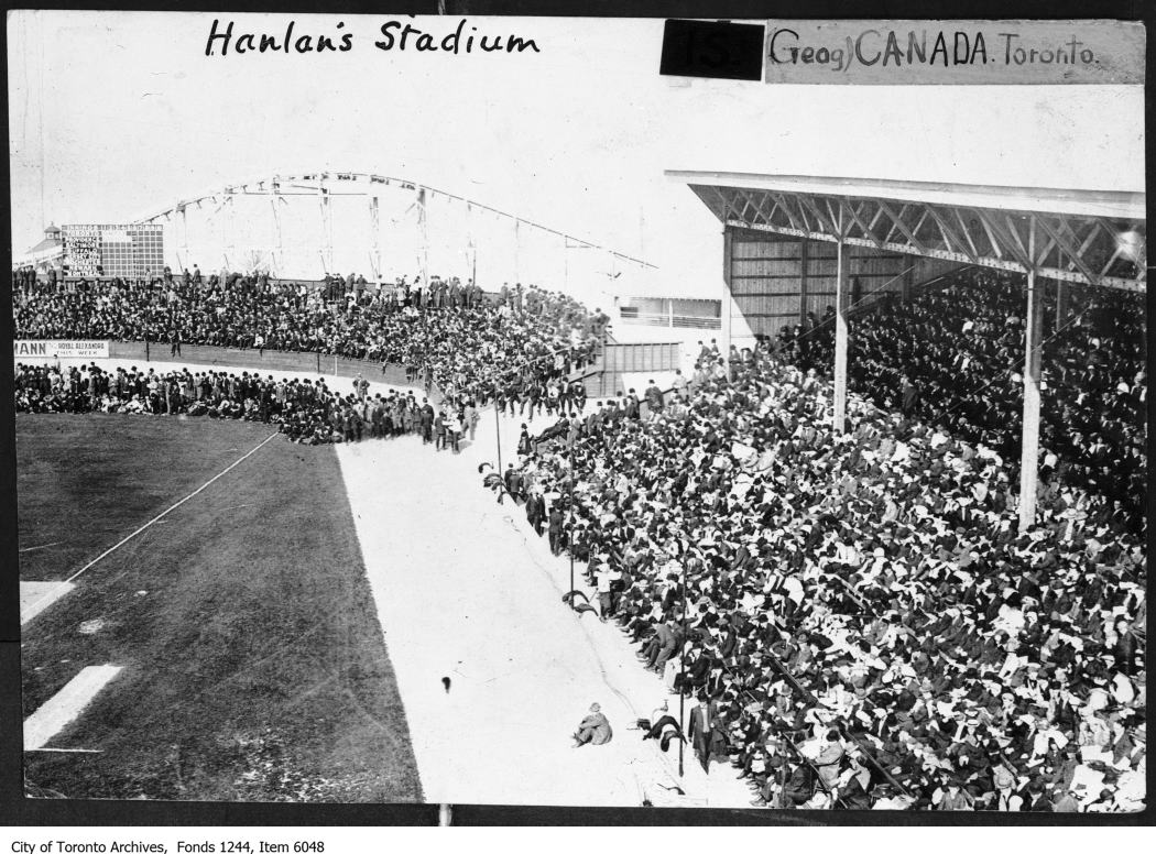 Hanlan's Stadium 1897 or 1912?.jpg