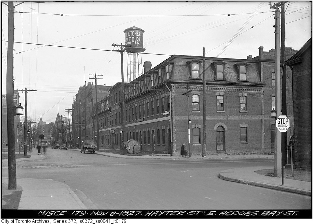 Hayter Street at Bay Street 1927.jpg