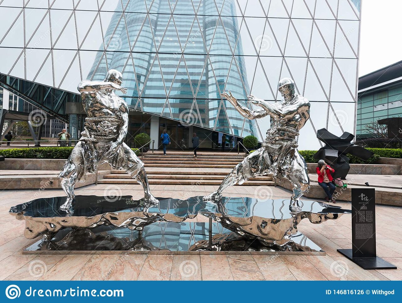 hong-kong-march-stainless-steel-sculpture-above-clouds-ren-zhe-hong-kong-exchange-square-above...jpg