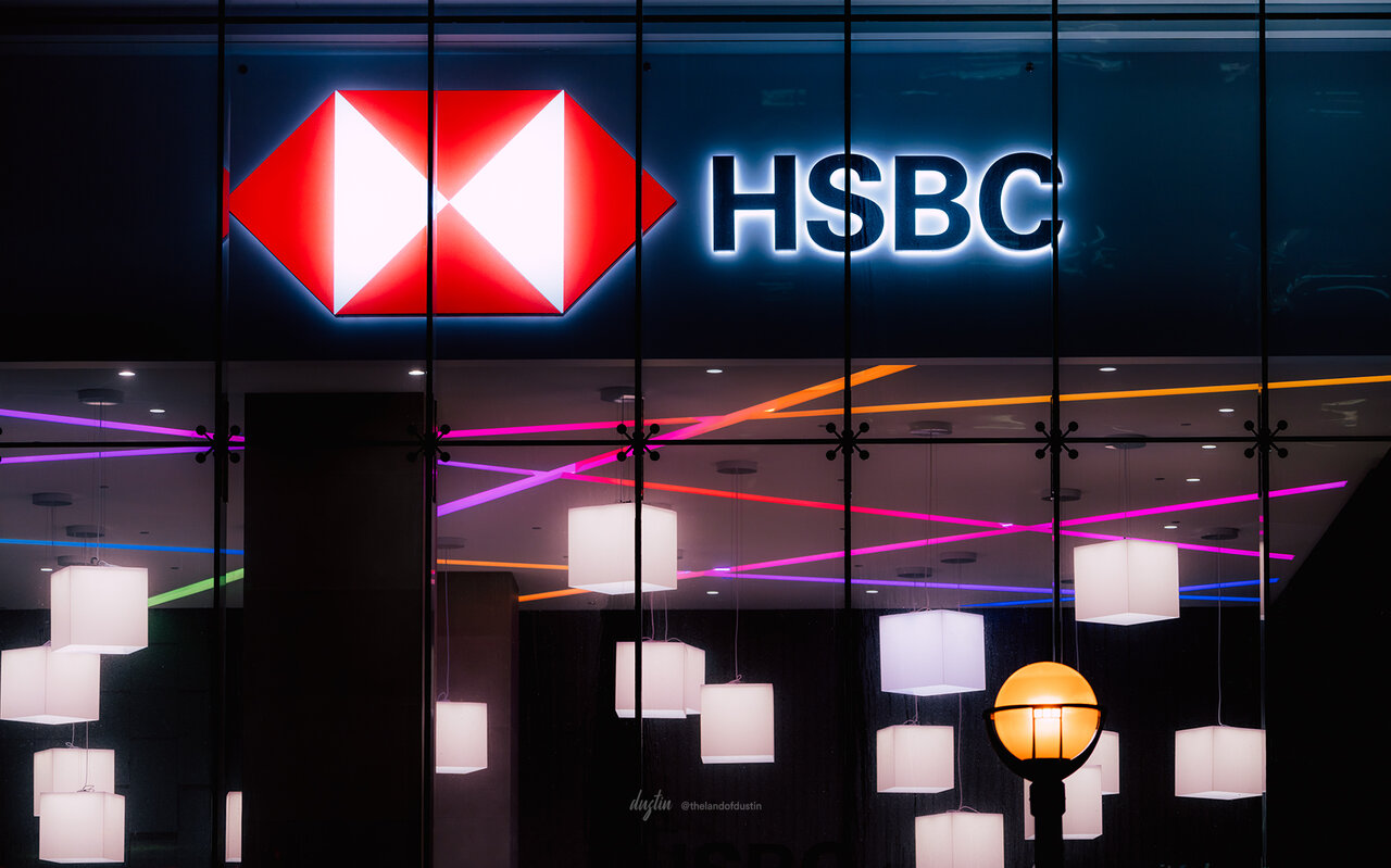 HSBC-16York-thelandofdustin-copyright.jpg