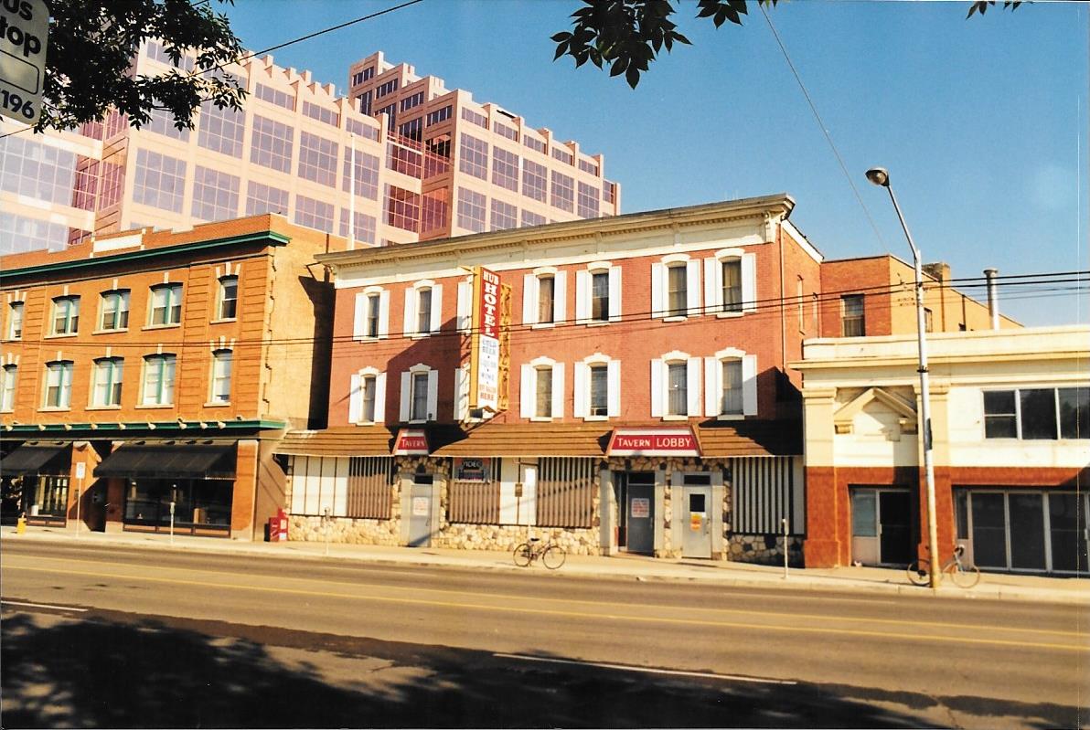 HubHotel_old.jpg
