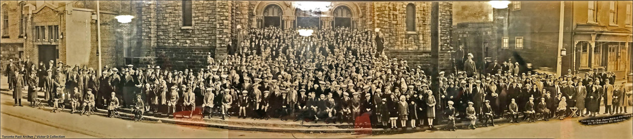 Identified as St Pat's congregation c.1920, Toronto Past Archive-web size.jpg