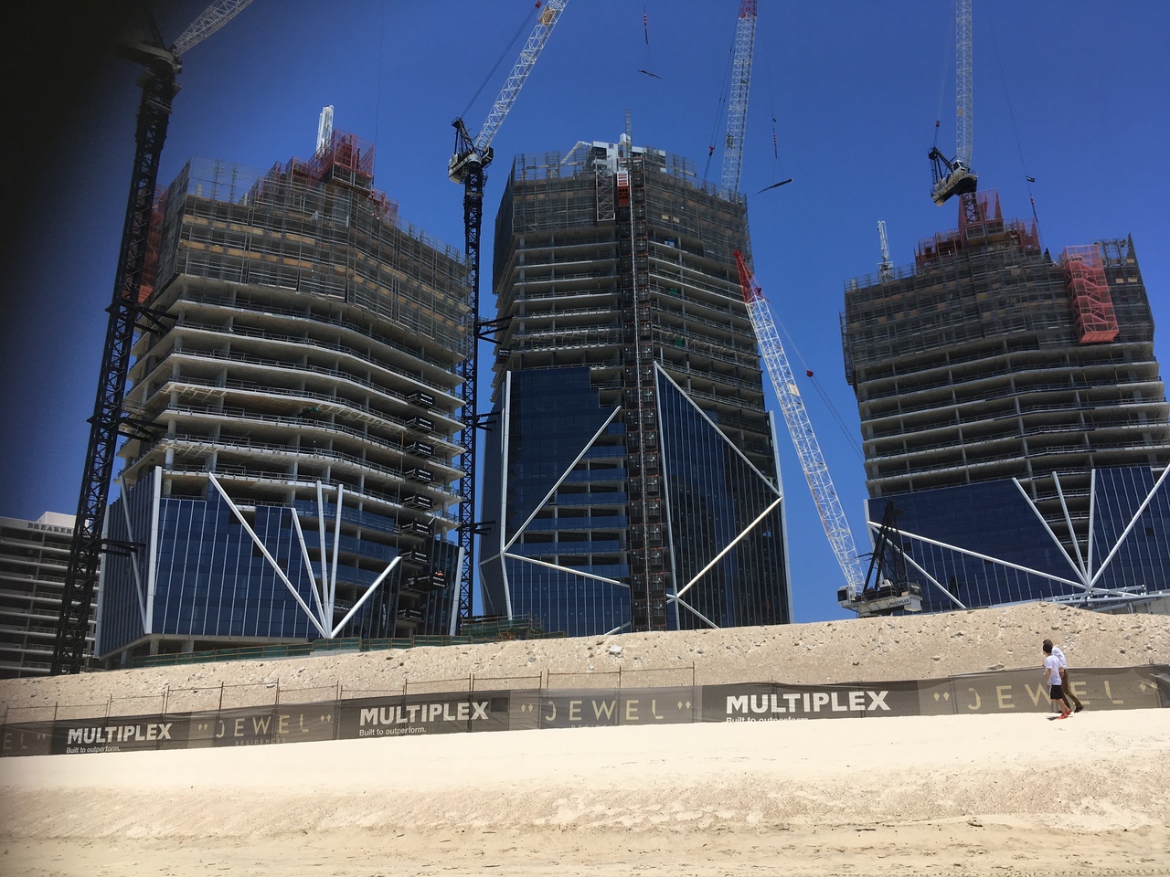 Brisbane Jewel Towers 170m 48s Ridong Group DBI Design