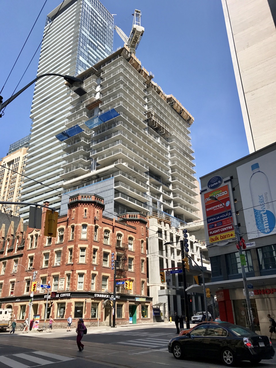 Toronto Yc Condos Yonge At College 198m 62s Canderel