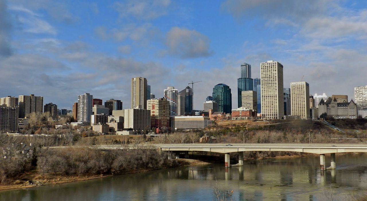 James McDonald Lookout, 101st Street Parkade 2019-11-02 014.JPG