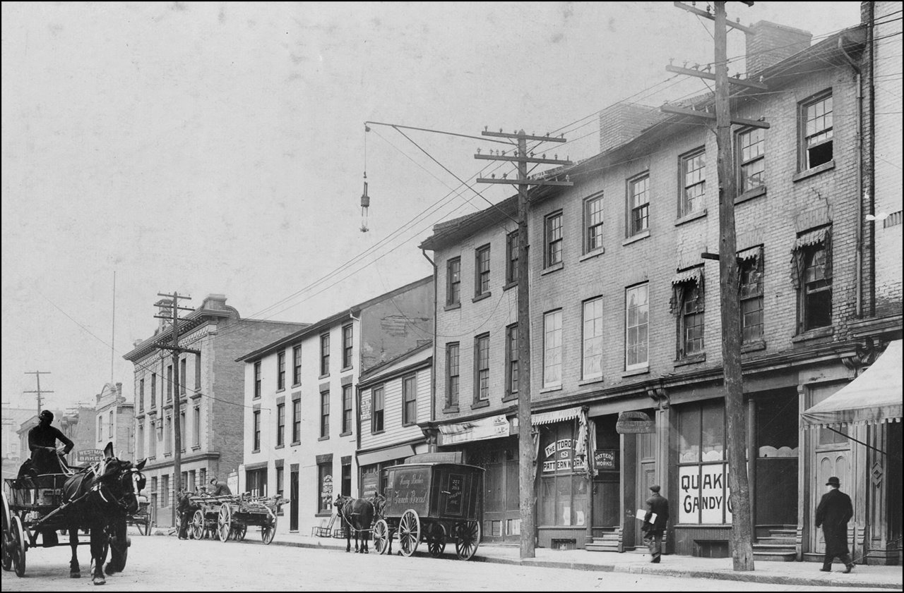 Jarvis St. E. side looking north between Adelaide & Richmond 1910 TPL.jpg