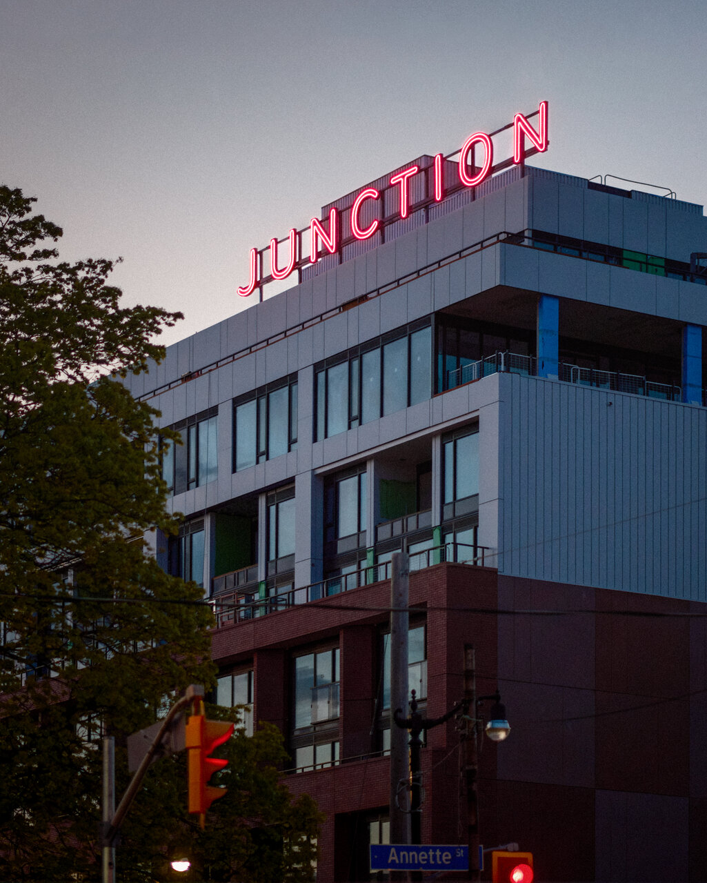 JH-Neon.jpg