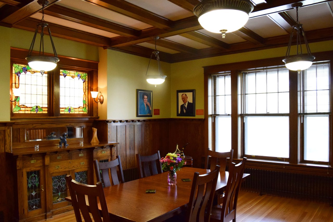 John C. McDougall Mansion (Hilltop House) Dinning Room.jpg