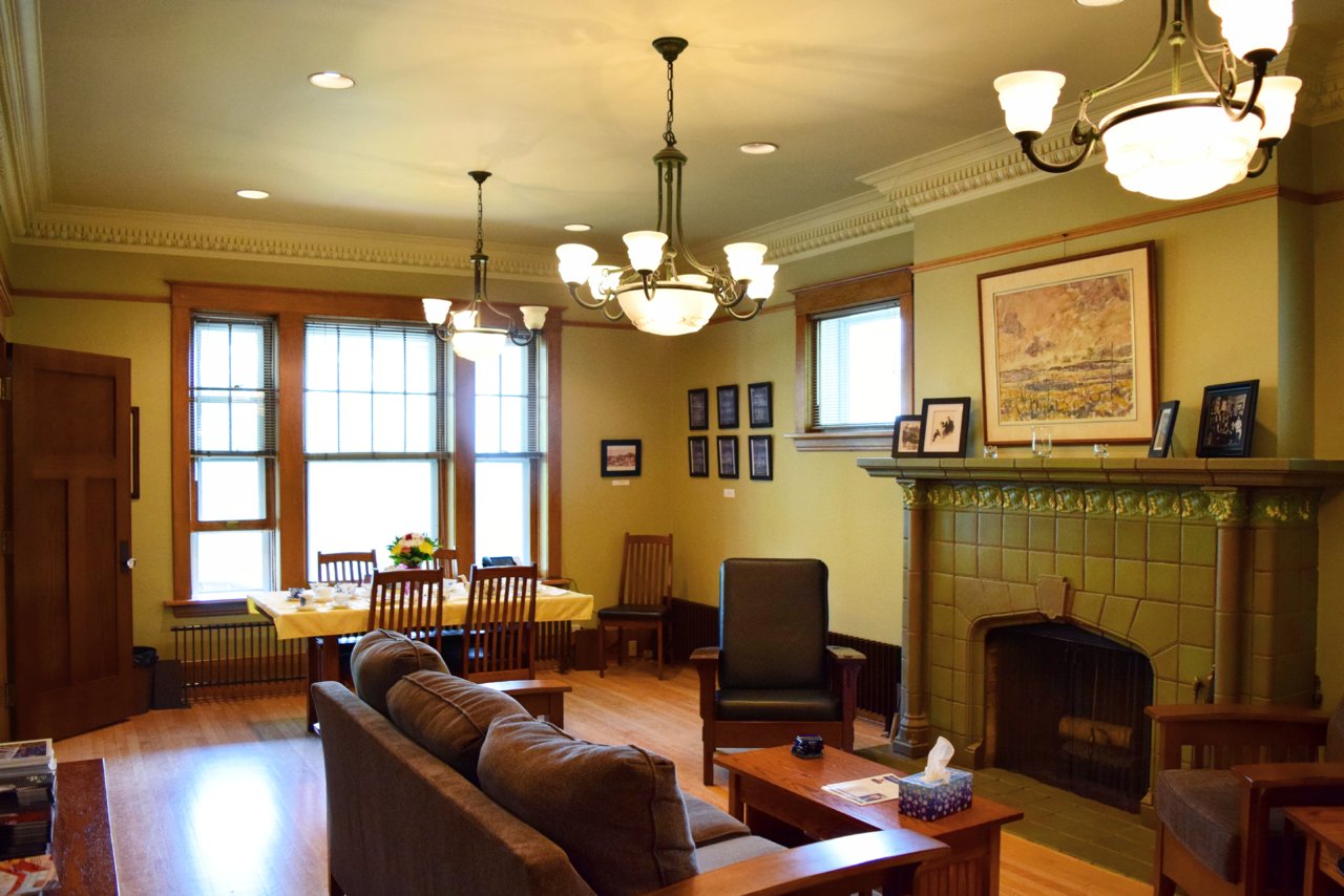 John C. McDougall Mansion (Hilltop House) Living Room.jpg