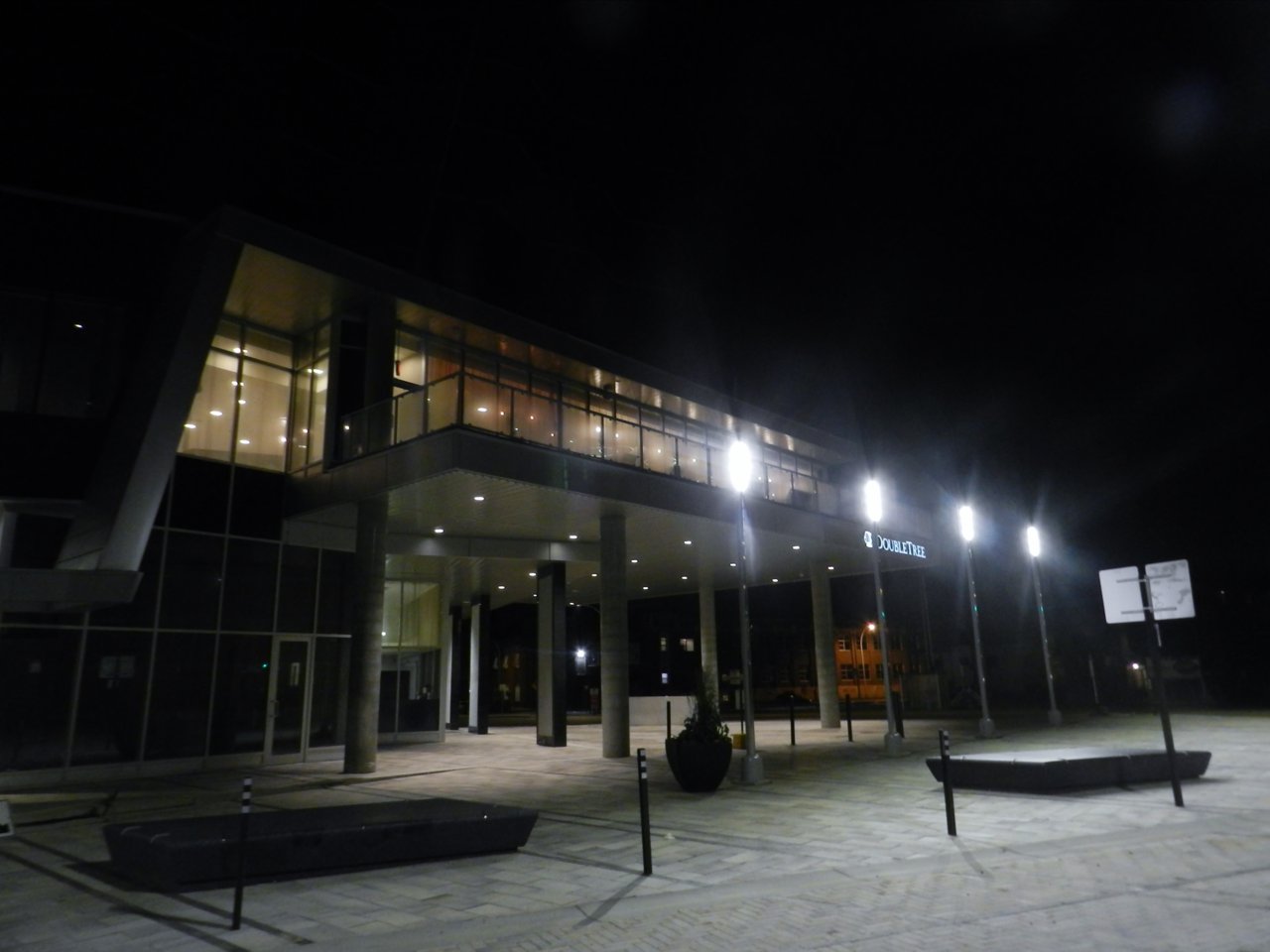 Late night Whyte and Quarters 2019-06-26 027.JPG