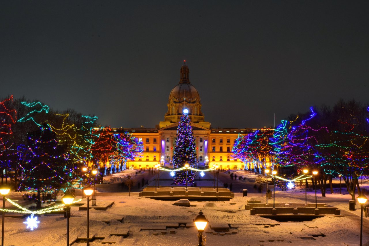 Legislative Grounds (Night).jpg