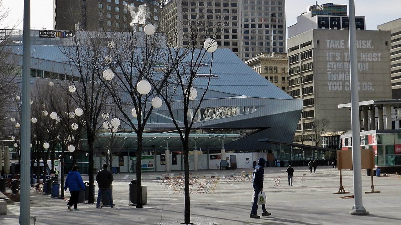 LIBRARY & Churchill Park 2019-10-27 137.JPG