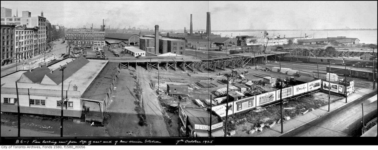 Looking E. from top of new Union Station  1925  CTA.jpg
