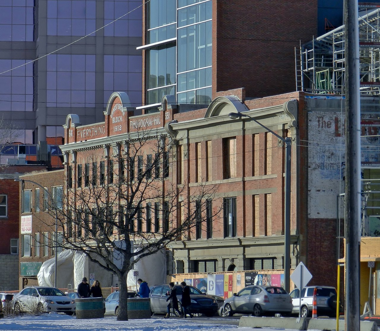 LRT 98ave Bridge, Quarters, 95 Ave open 2019-12-01 128.JPG