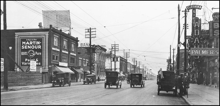 Martin-Senour sign at 638 Danforth c.1920-26 CTA.jpg