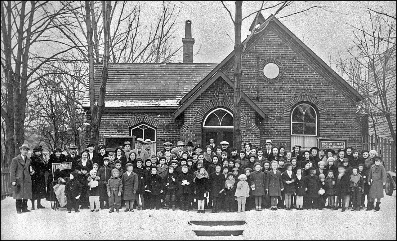 Merton St. Gospel Mission, Merton St., S. side, E. of Mt. Pleasant 1937  TPL.jpg