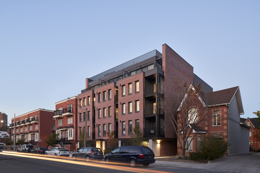 MichaelMuraz-41RiverSt08.jpg