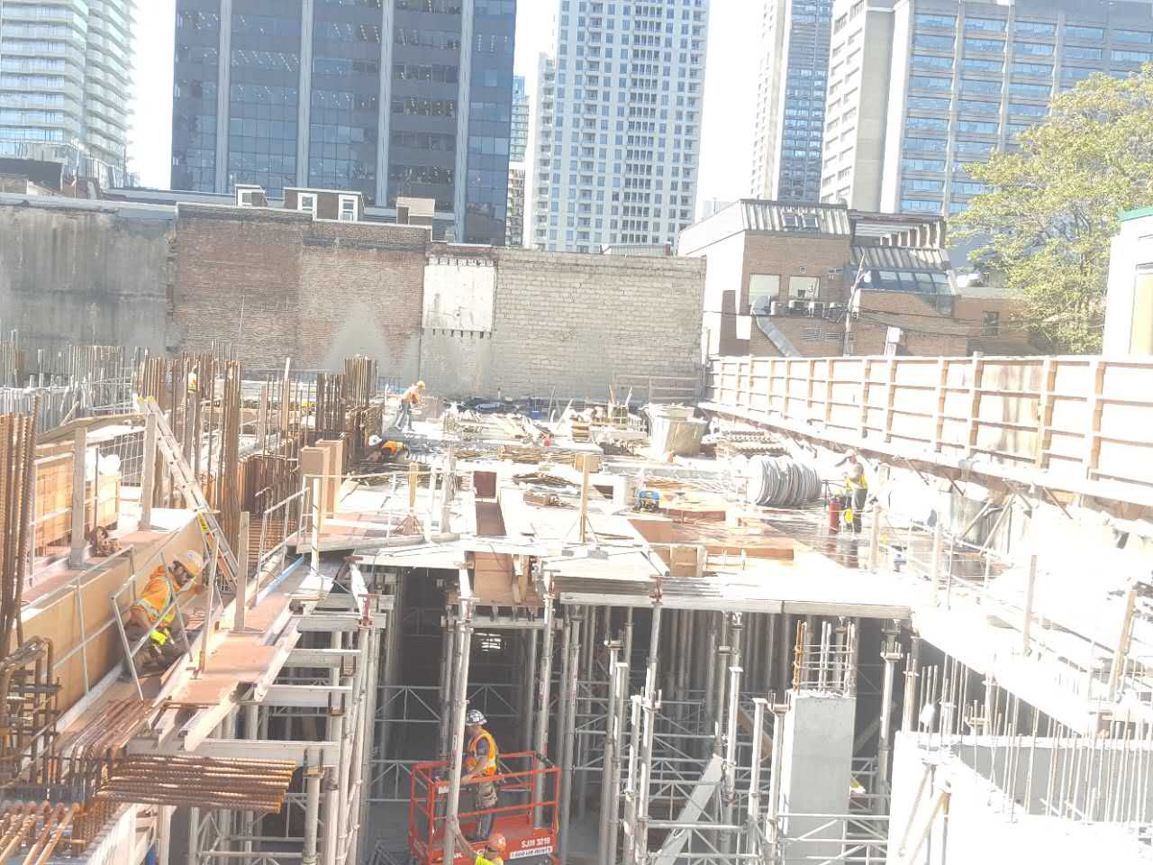 mmexport1496408467866.jpg