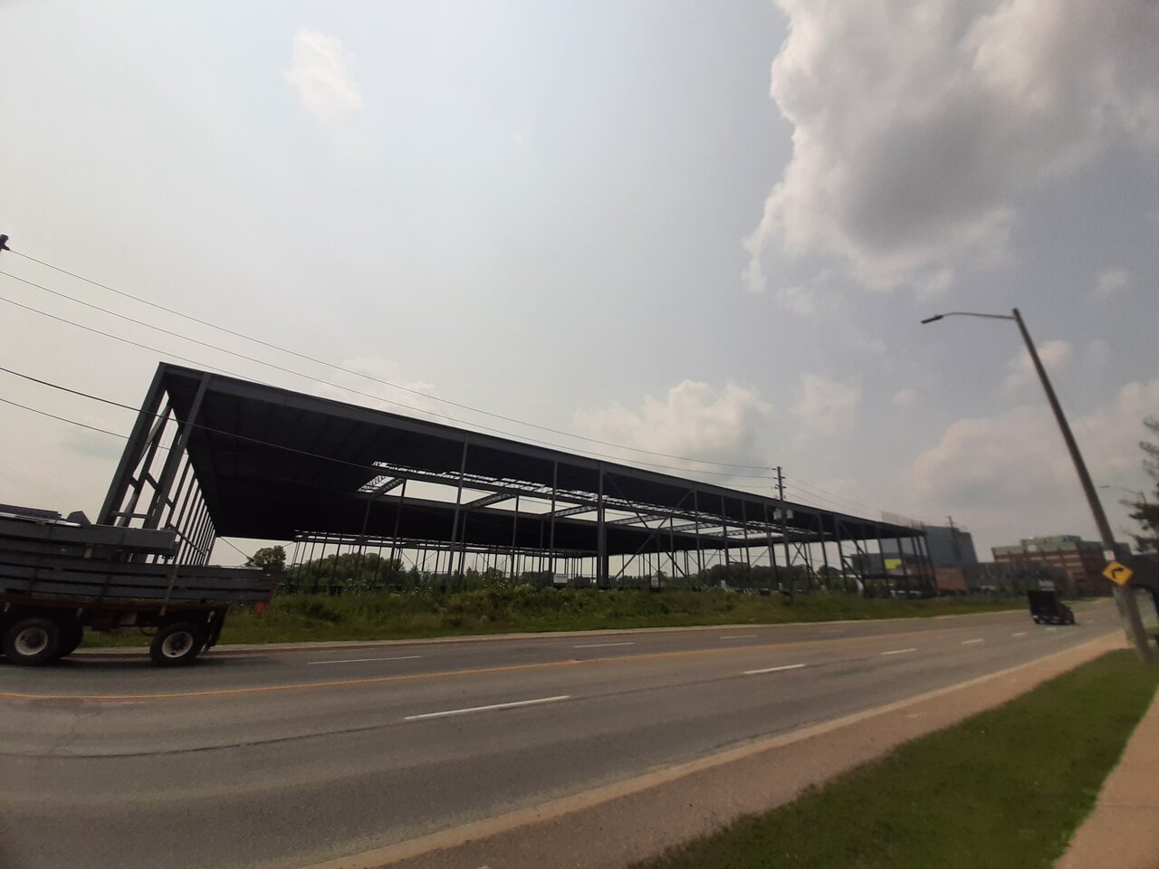 monday-westbound_53054034945_o.jpg