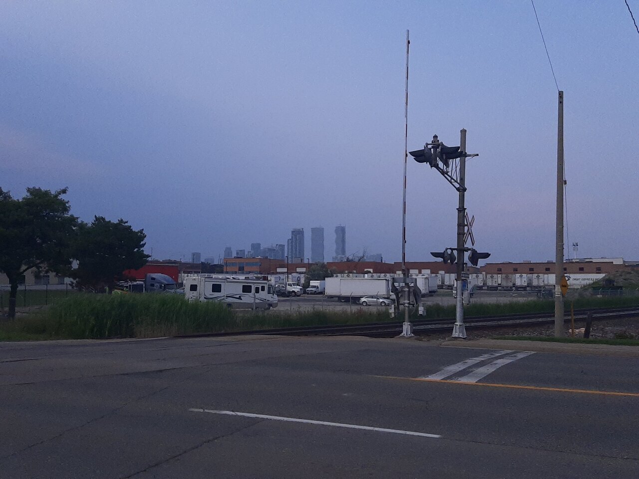 monday-westbound_53054134918_o.jpg