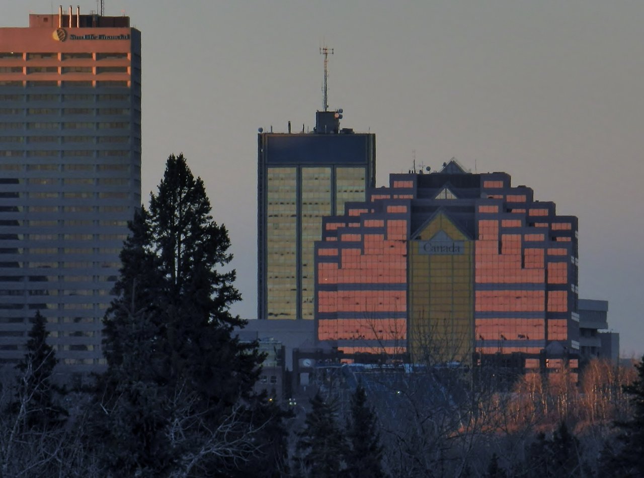 Night on Whyte 2019-11-21 027.JPG