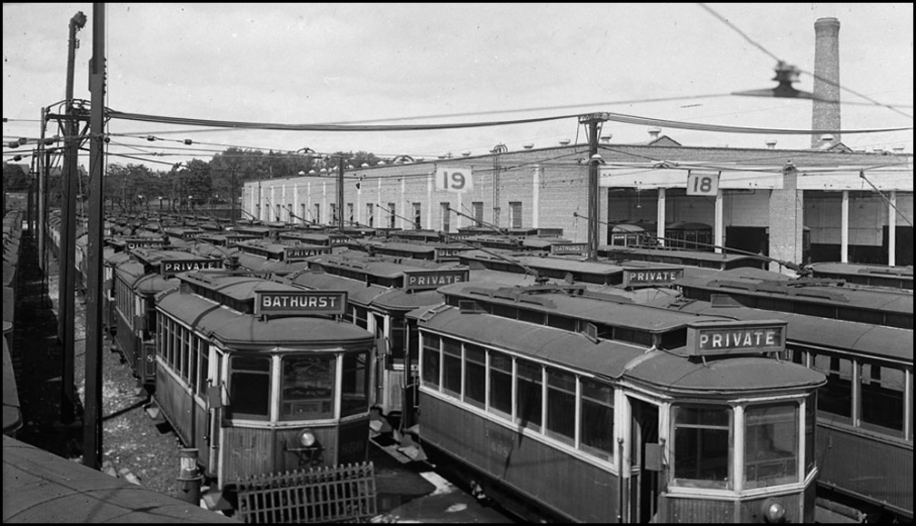 Old cars for sale Eglington Yard 1923  LAC.jpg