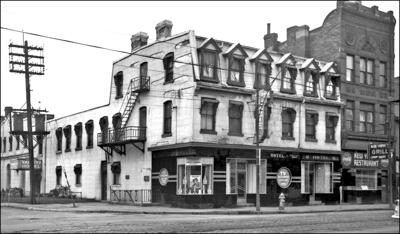Osgoode House, Queen St. W., north east corner Chestnut St. 1955 (Became Hotel Aberdeen, c.190...jpg