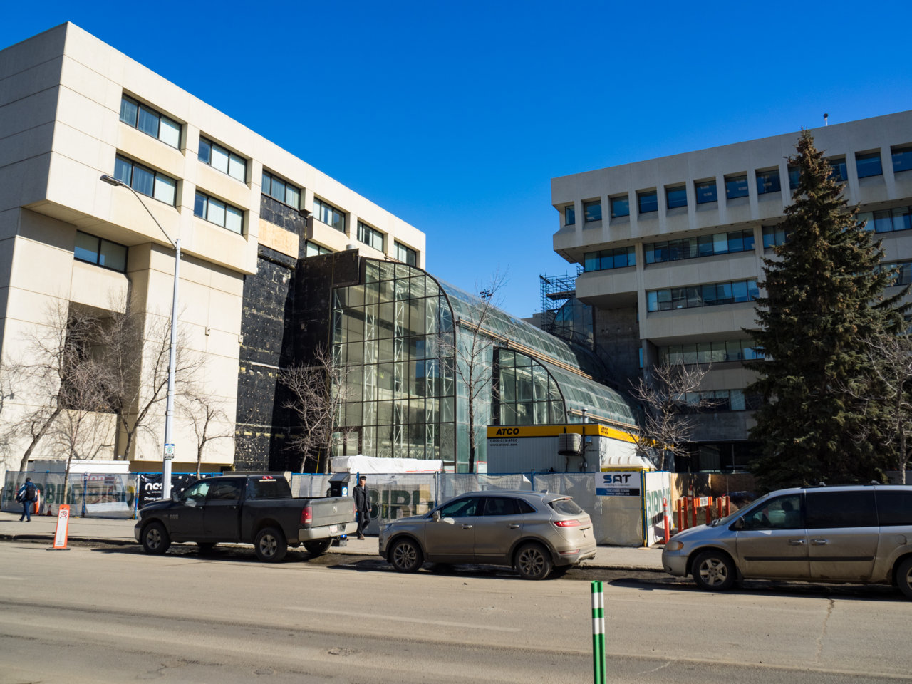 Edmonton Law Courts Galleria ?m 4s Province of Alberta Next