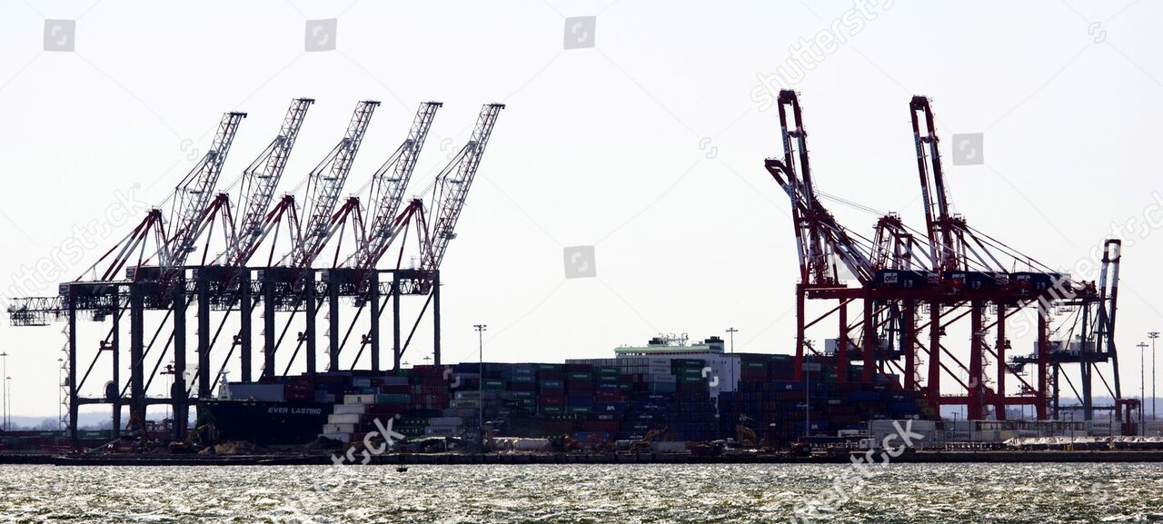 port-of-newark-shipping-elizabeth-usa-shutterstock-editorial-8550528c.jpg