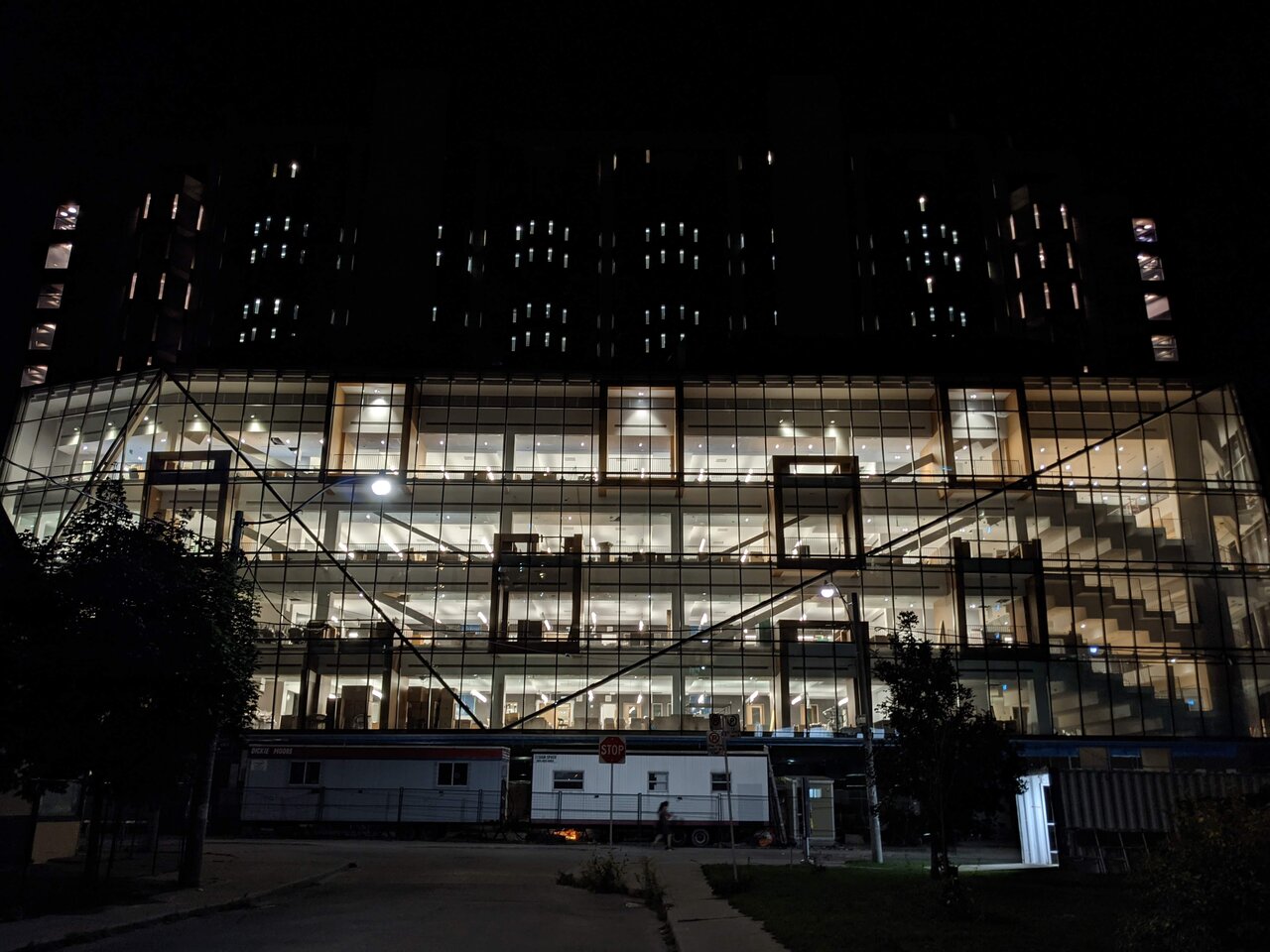 PXL_20210914_010652254.NIGHT.jpg