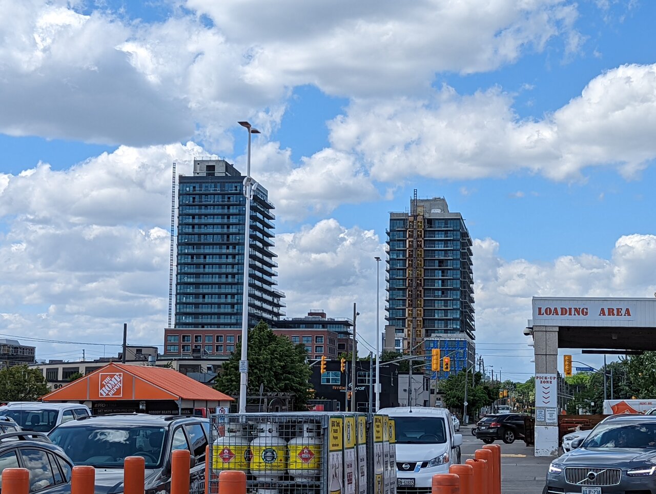 PXL_20220617_192422119.jpg