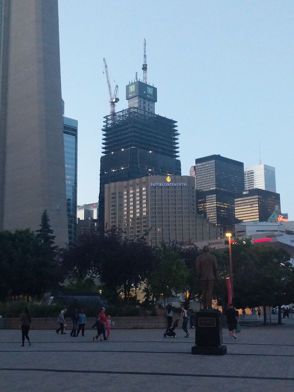 PXL_20220629_011045752.jpg