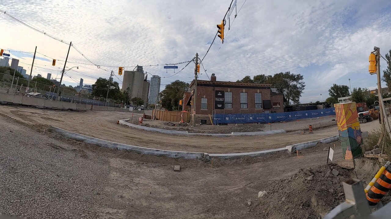 PXL_20220902_220455285.PANO.jpg