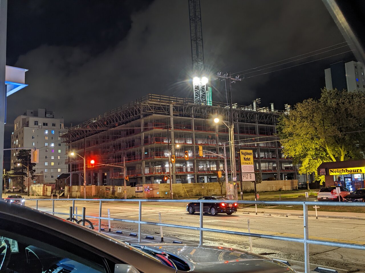 PXL_20220922_032315497.NIGHT.jpg