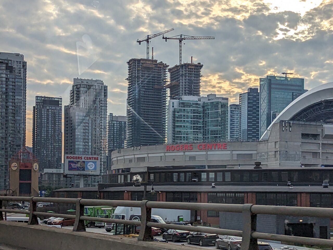 PXL_20230609_231930365~2.jpg