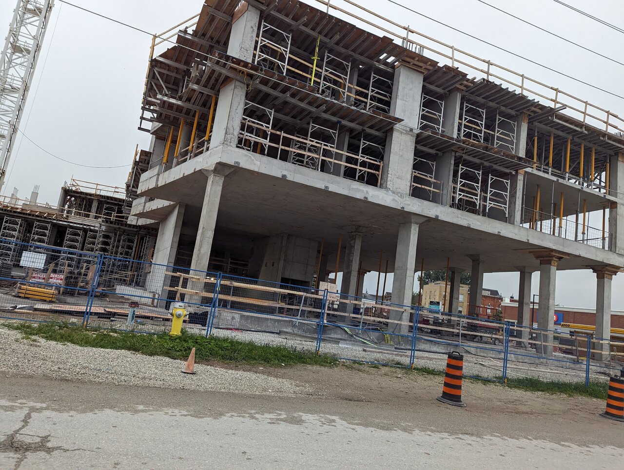 PXL_20230824_231747837.jpg