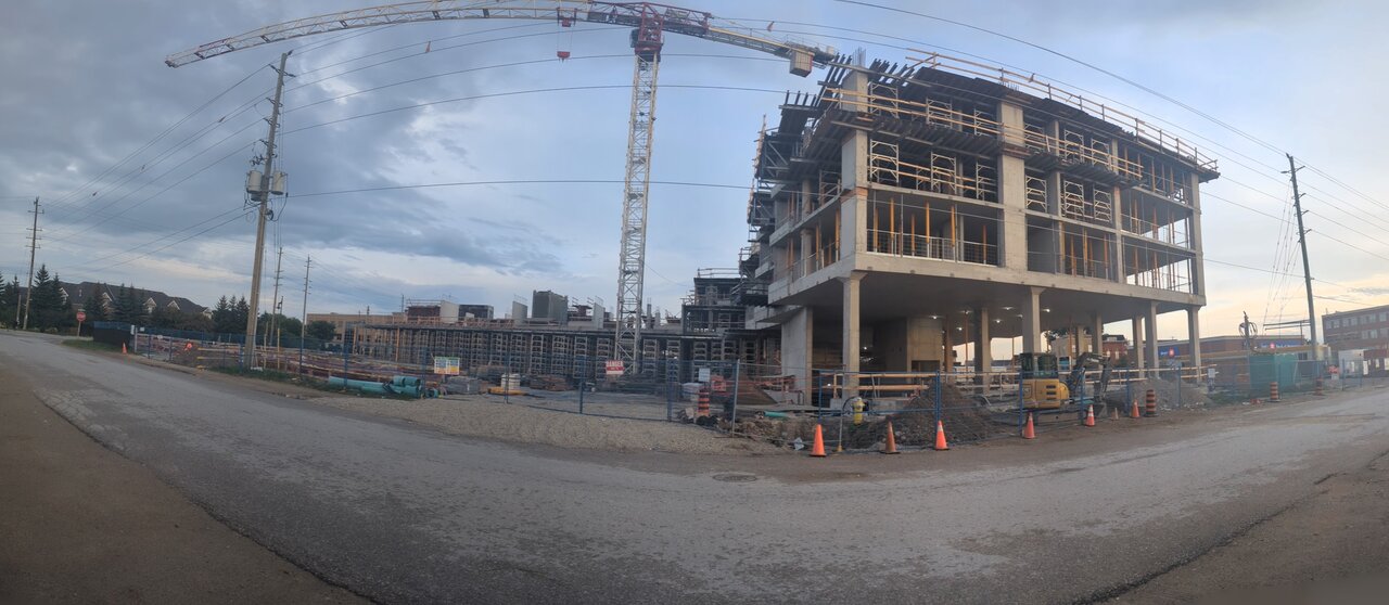 PXL_20230906_231947123.PANO.jpg