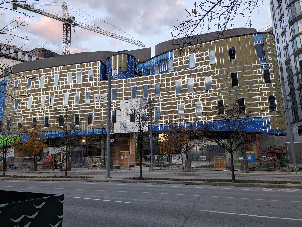 PXL_20231110_215401981.jpg