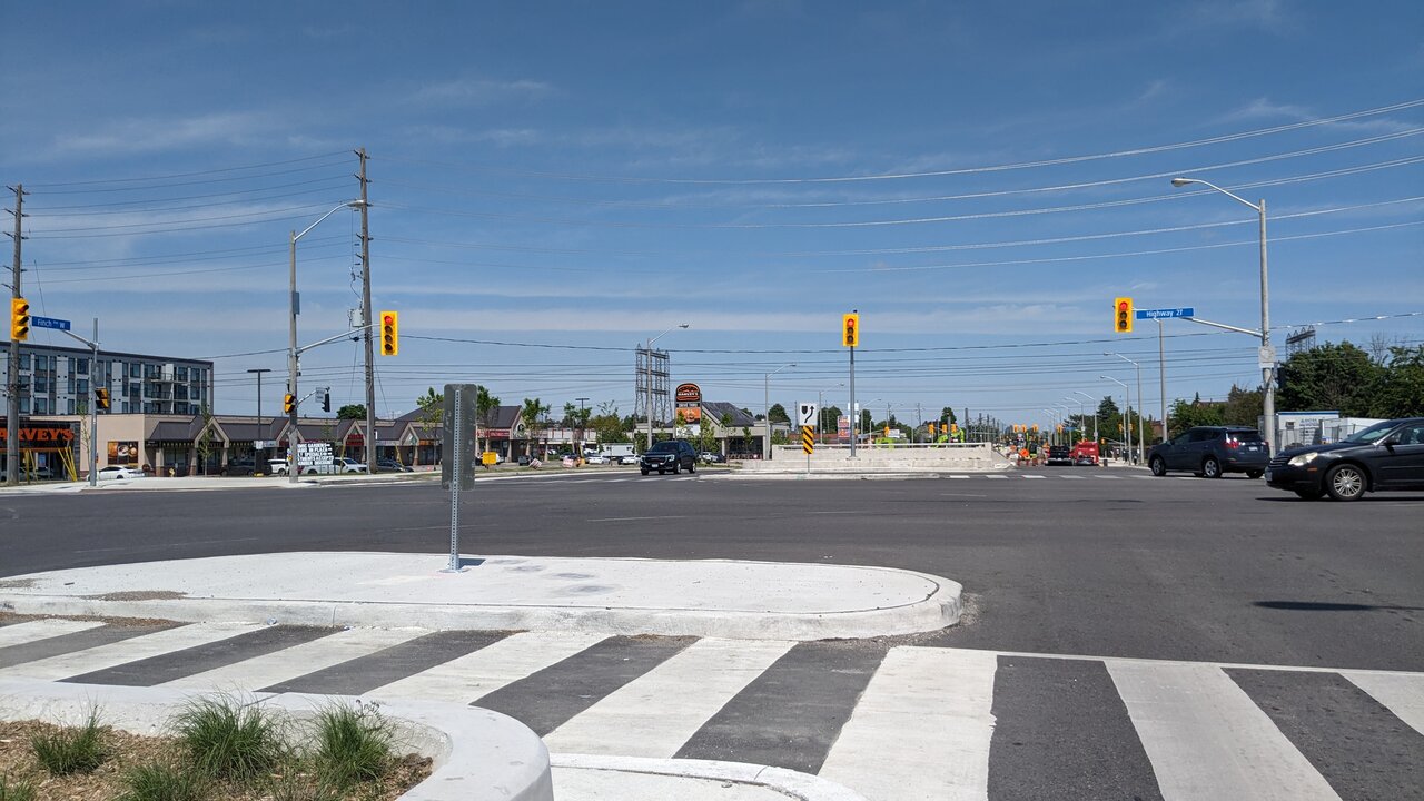 Highway 27 Portal (Looking East)