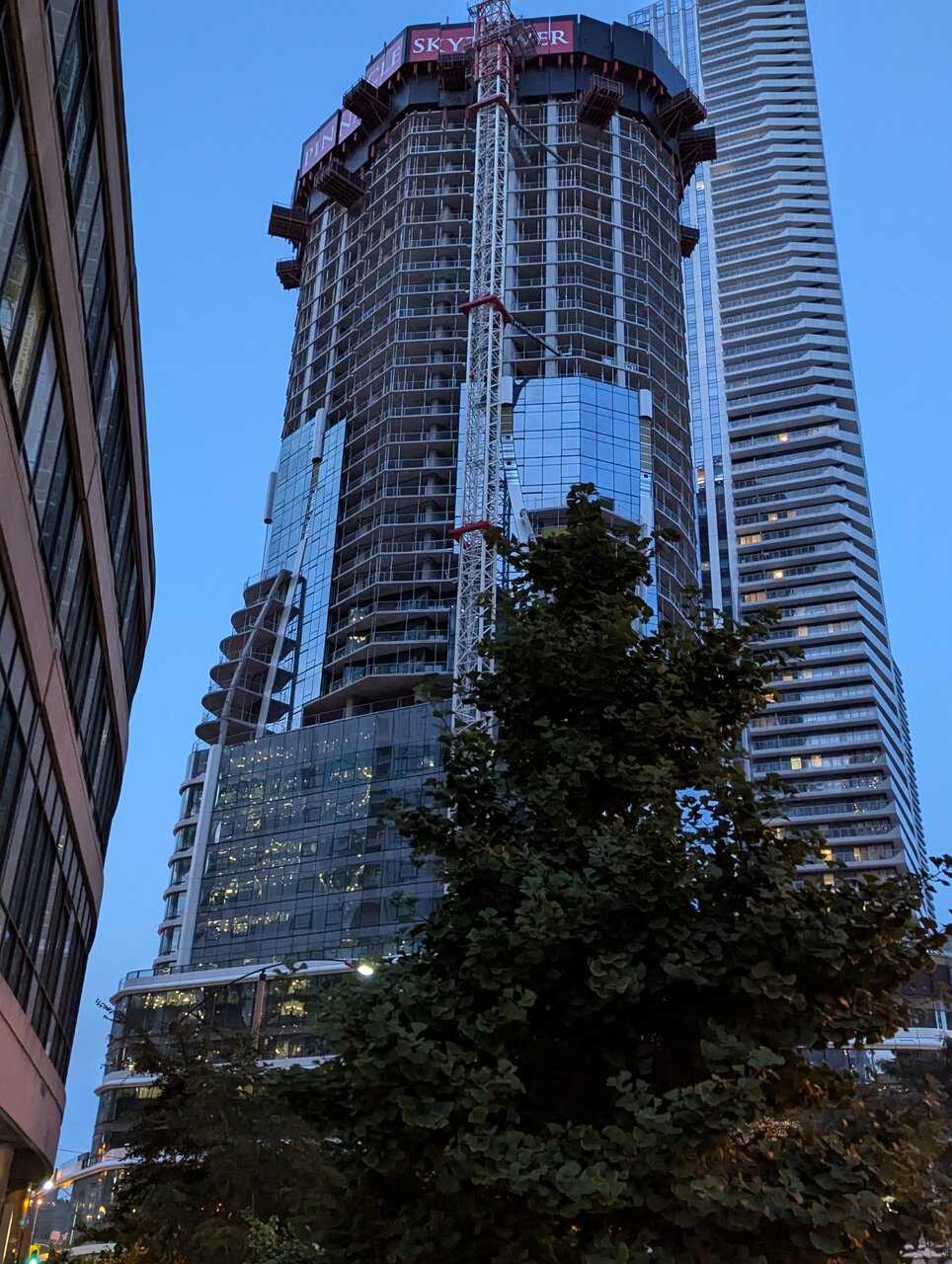 PXL_20240831_000957696.jpg