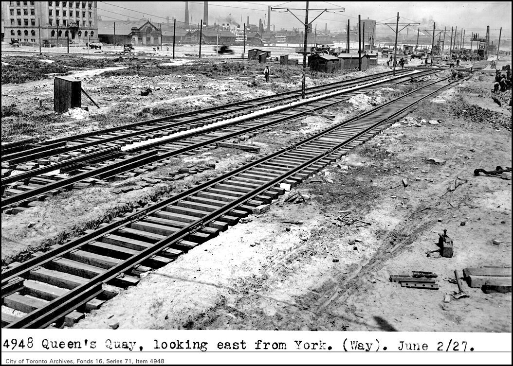 Queen's Quay 1927  CTA.jpg
