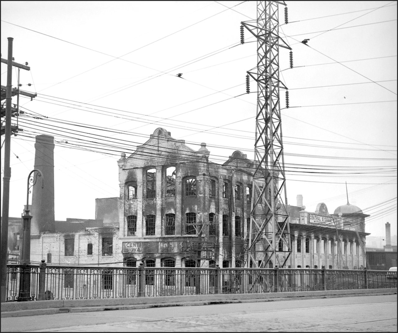 Reinhardt Brewery Company, Mark St., north side, west side of Don Roadway W. (Shows aftermath ...jpg