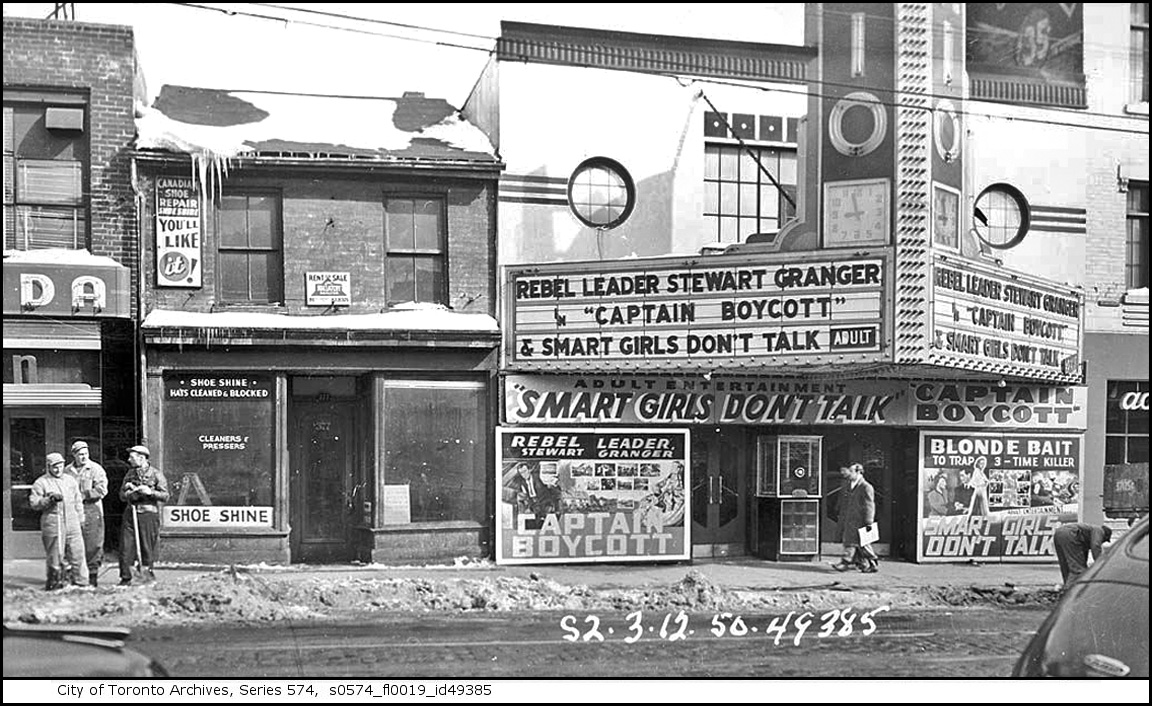Rio Theatre-Yonge St. 1950.jpg