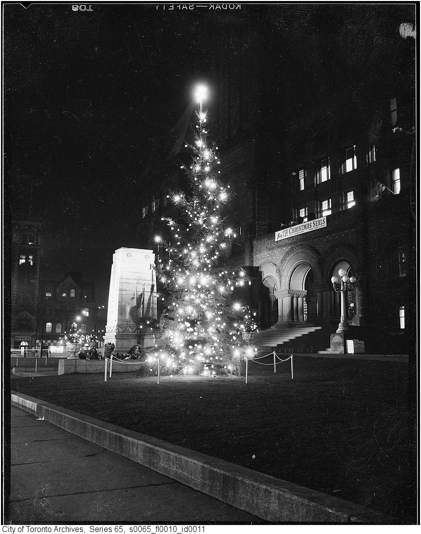 s0065_fl0010_id0011 city hall 1950s.jpg