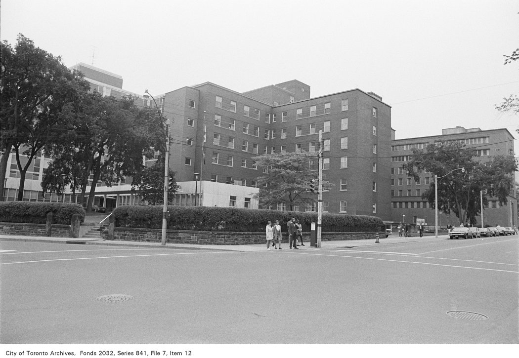 s0841_fl0007_it0012.jpg
