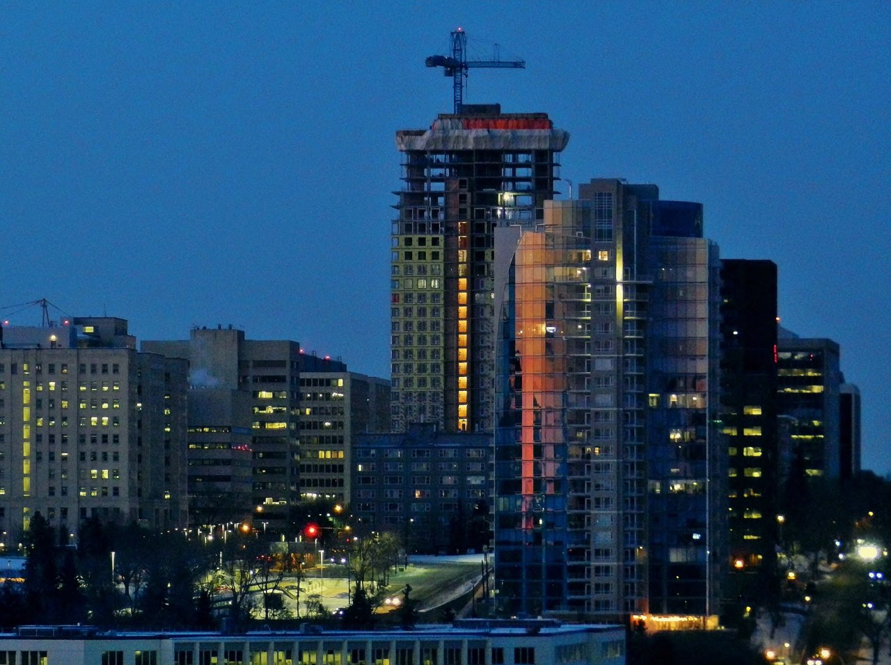 Sask Dr. Sunset 2020-02-18 021.JPG